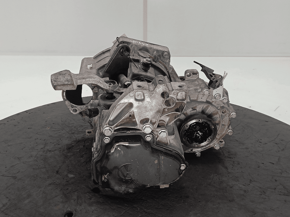 КПП механическая (МКПП) к Volkswagen Golf 5 (03-09)