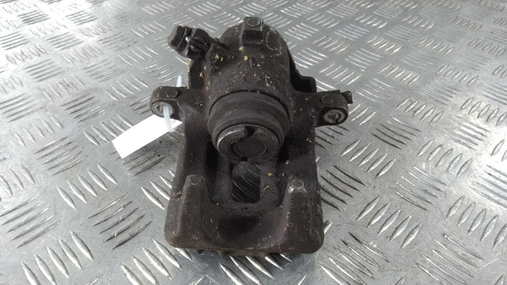 Суппорт задний правый к Audi A4 B6 (01-05)