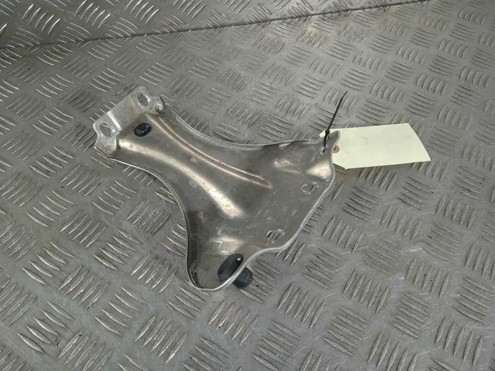 Кронштейн к Tesla Model X (15-21)