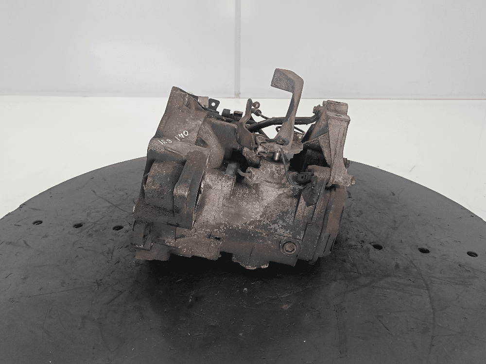 КПП механическая (МКПП) к Volkswagen Golf 4 (97-06)