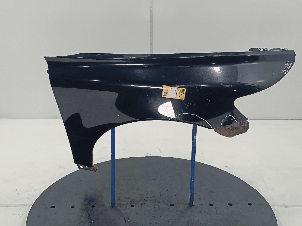 Крыло переднее правое к Volvo S40 2 (04-07)