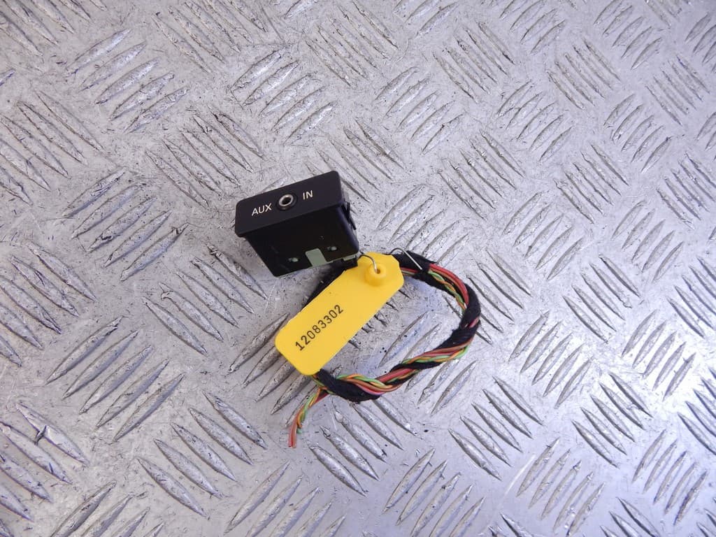 Разъем AUX / USB к BMW X5 E70 (06-10)