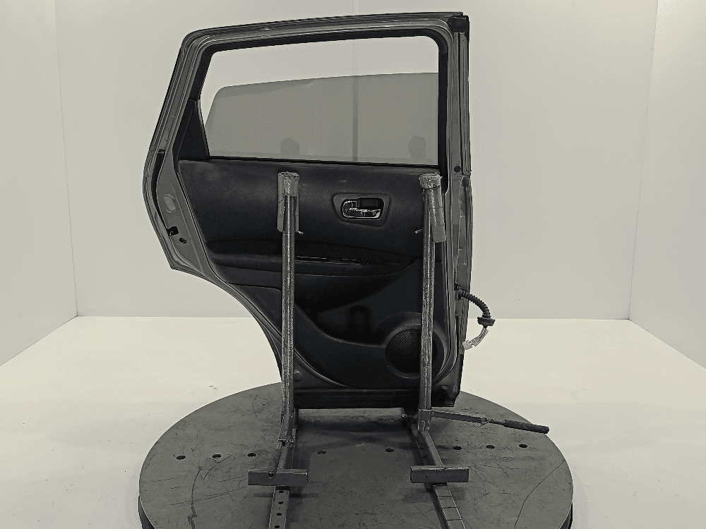 Дверь задняя левая к Nissan  Qashqai 1 (07-10)