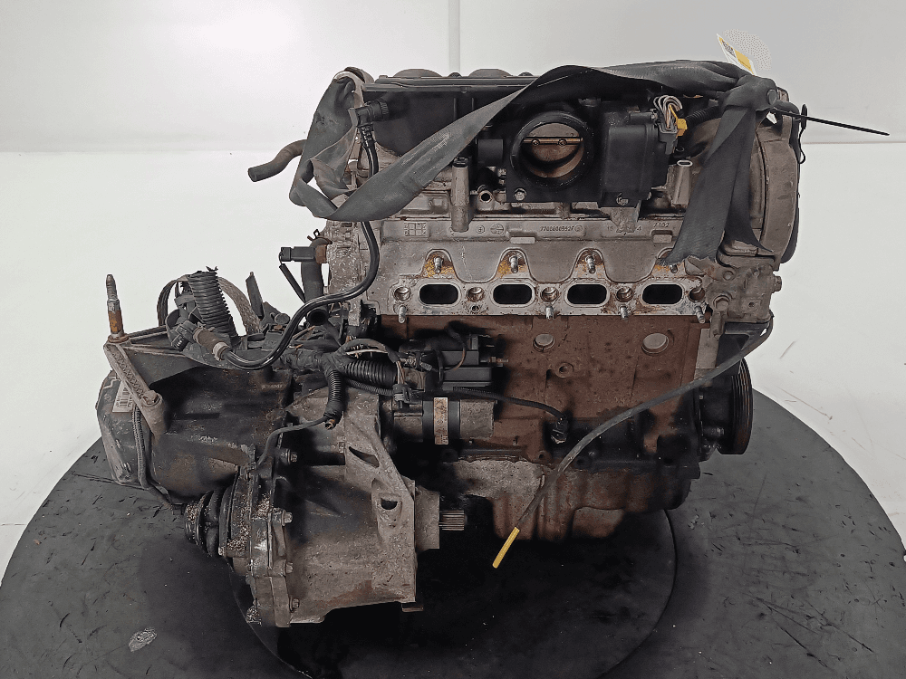 Двигатель к Renault Clio 2 Рестайлинг (01-03)