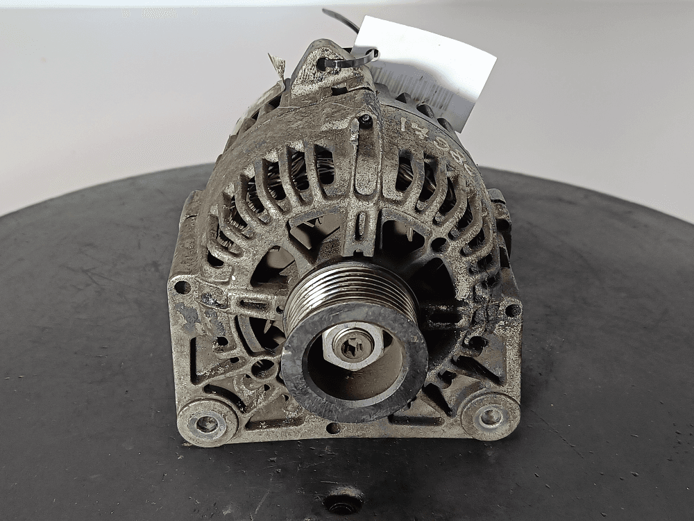 Генератор к Renault Megane 2 (02-06)