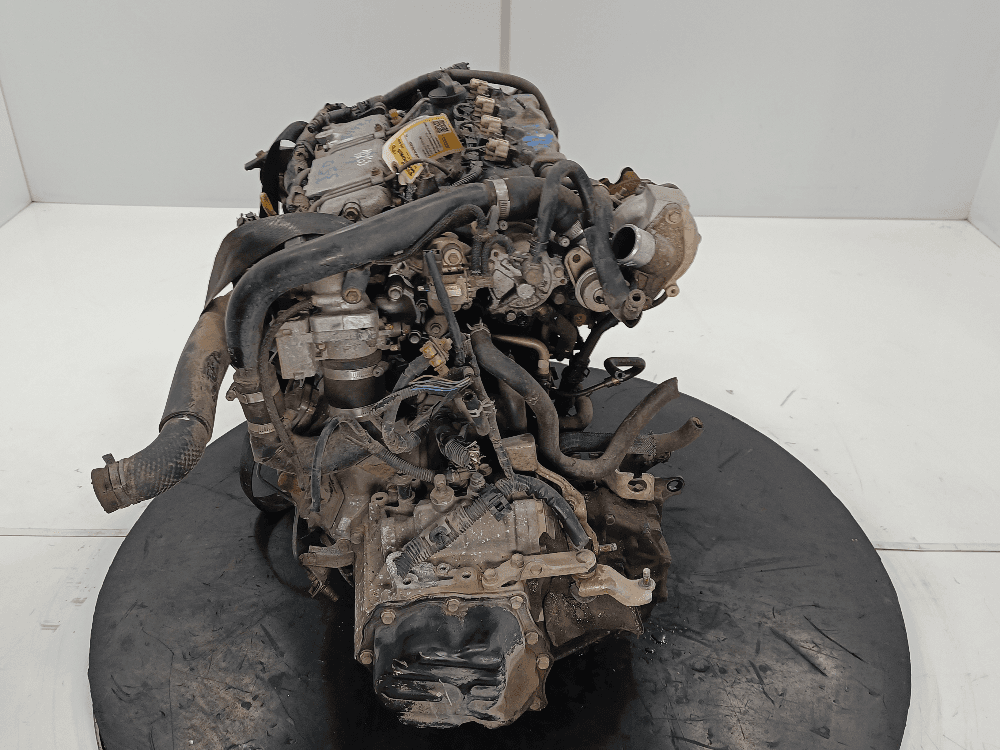 Двигатель к Toyota Avensis 2 (03-06)