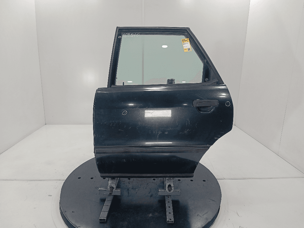 Дверь задняя левая к Audi 80 B4 (91-96)