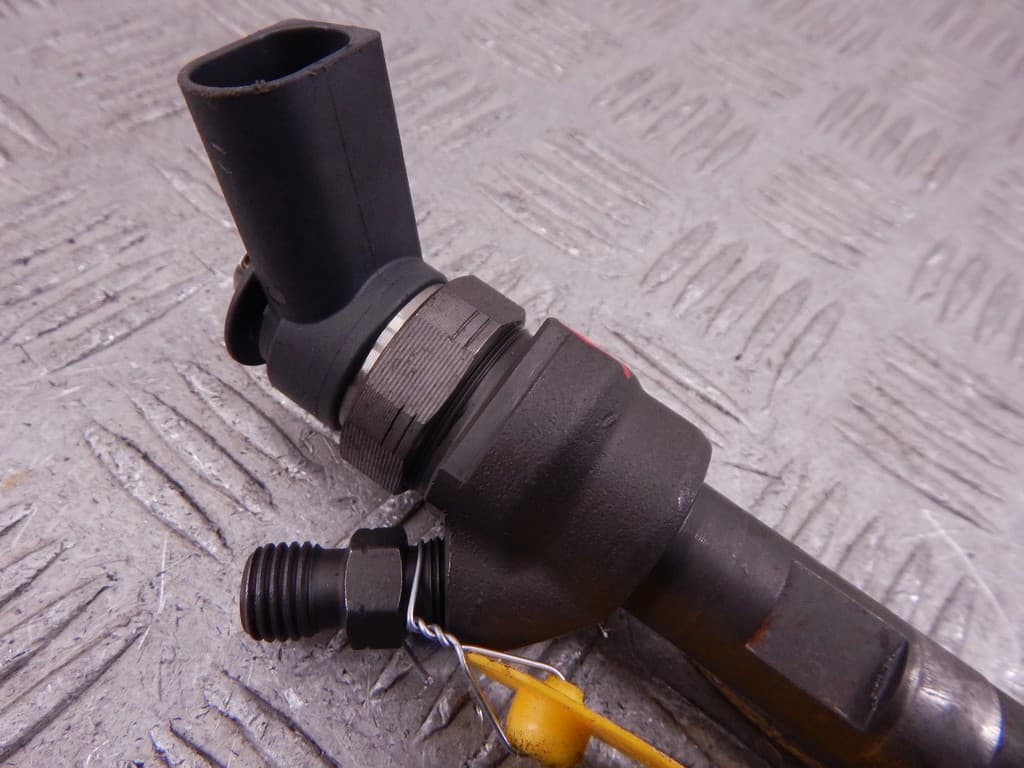 Форсунка к BMW 3 F34 (13-16)