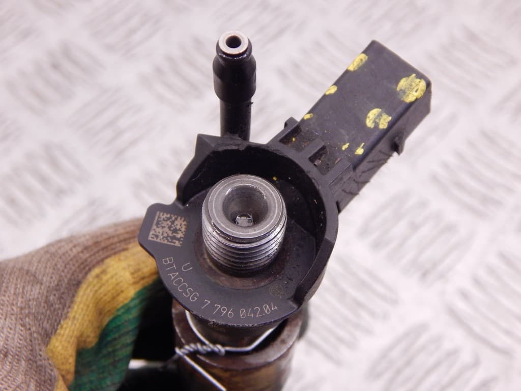 Форсунка к BMW 6 E63/E64 (03-07)