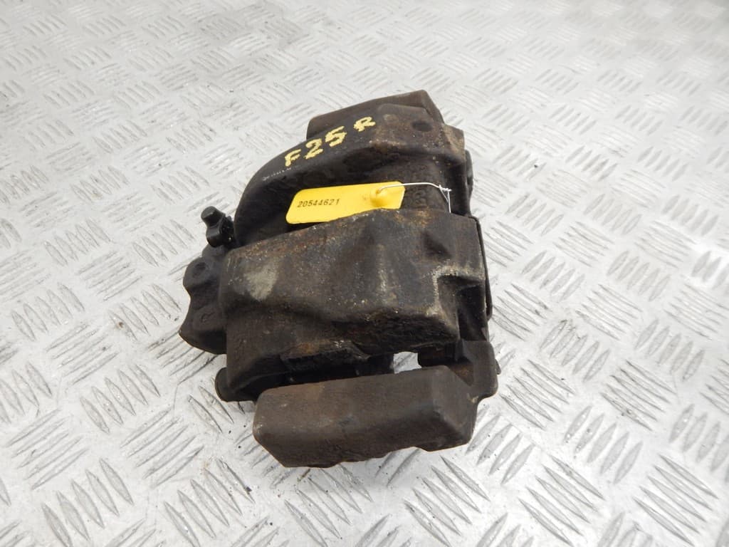 Суппорт передний правый к BMW X3 F25 (10-14)