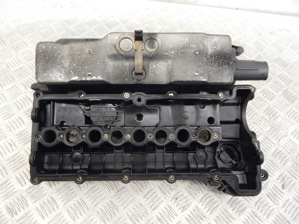 Клапанная крышка к BMW 5 E39 (95-00)