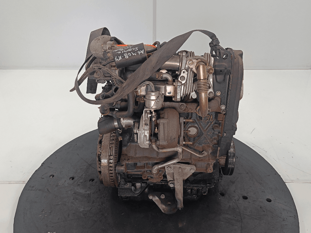 Двигатель к Renault Scenic 2 (03-06)