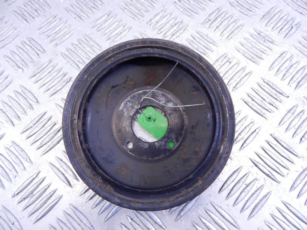 Шкив помпы к Mercedes C Class W202/S202 (93-97)