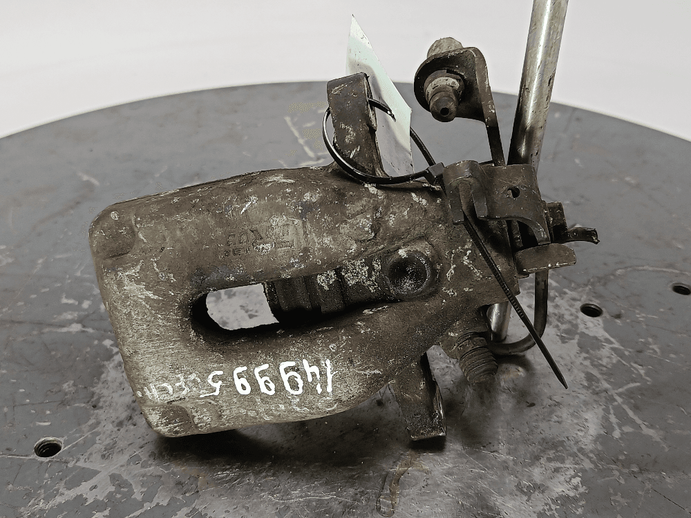 Суппорт задний правый к Peugeot 307 (01-05)