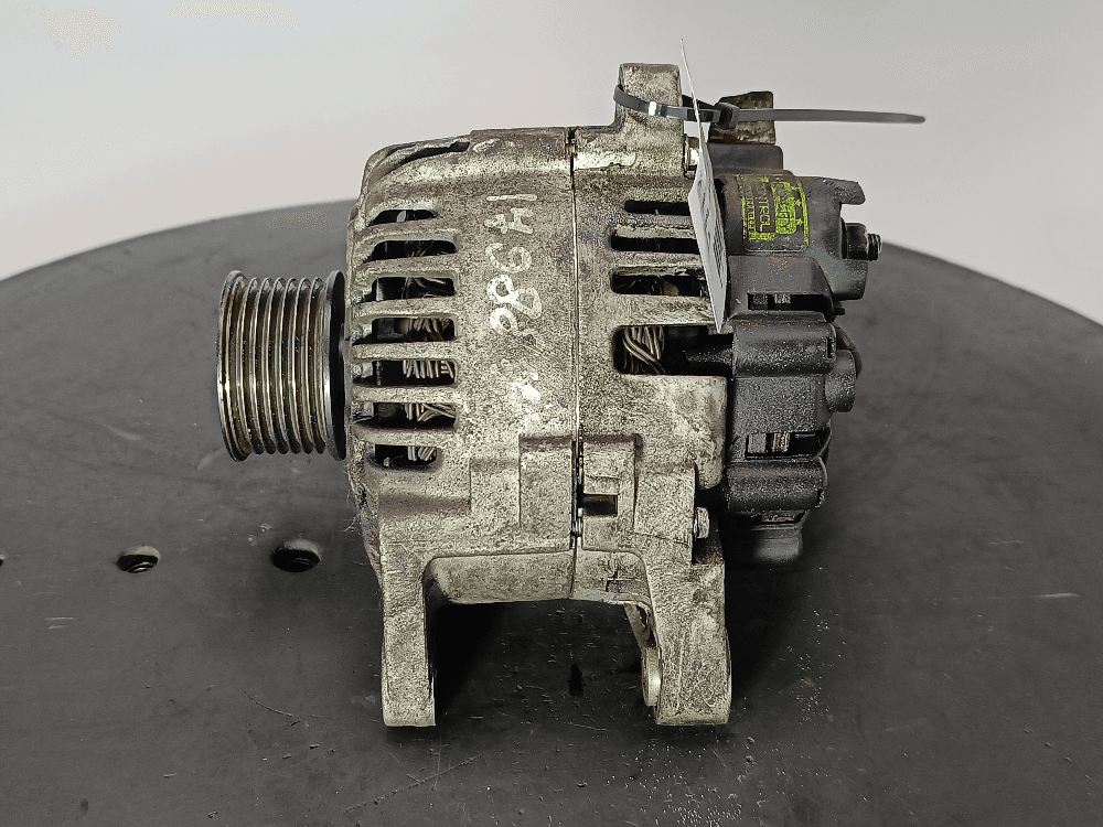 Генератор к Renault Megane 2 (02-06)