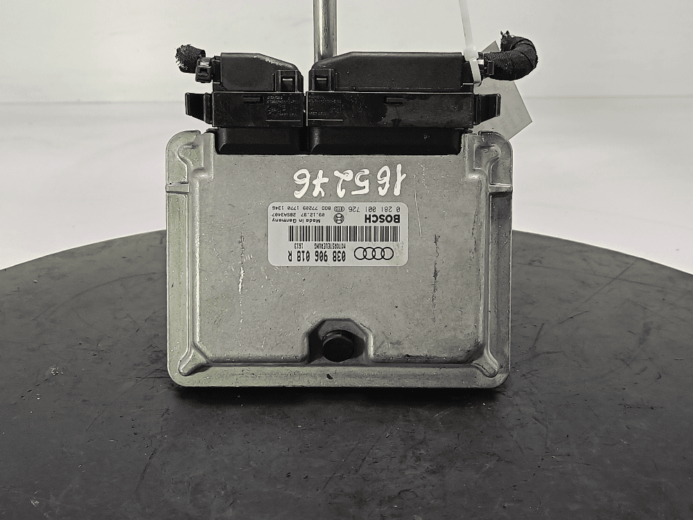 Блок управления двигателем к Audi A4 B5 (94-99)