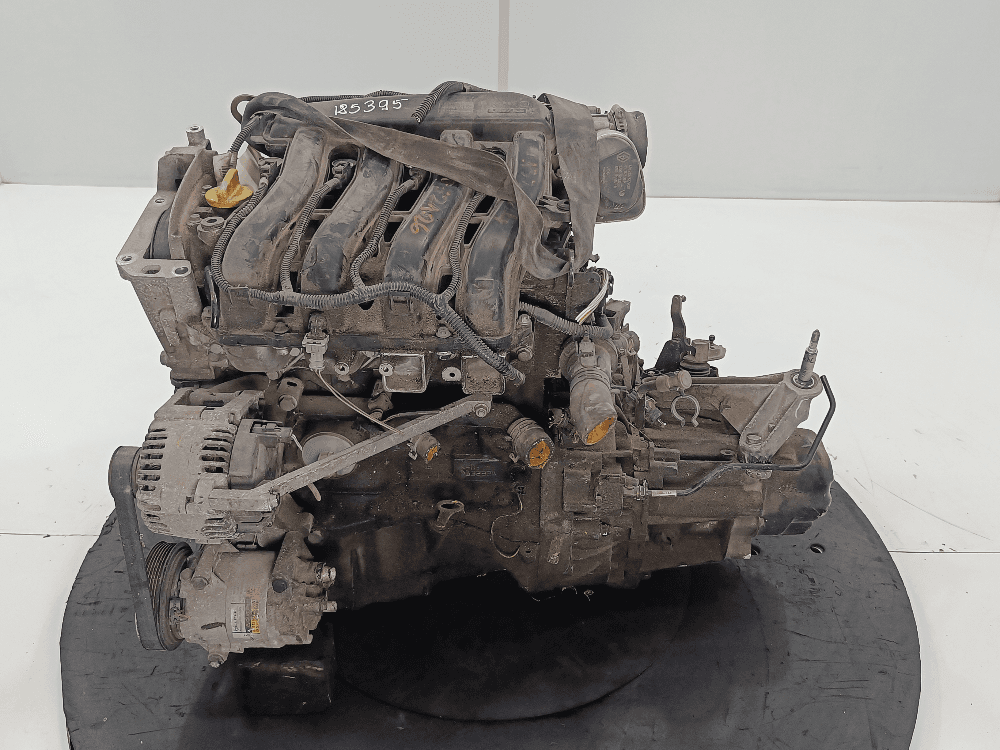 Двигатель к Renault Scenic 2 (03-06)