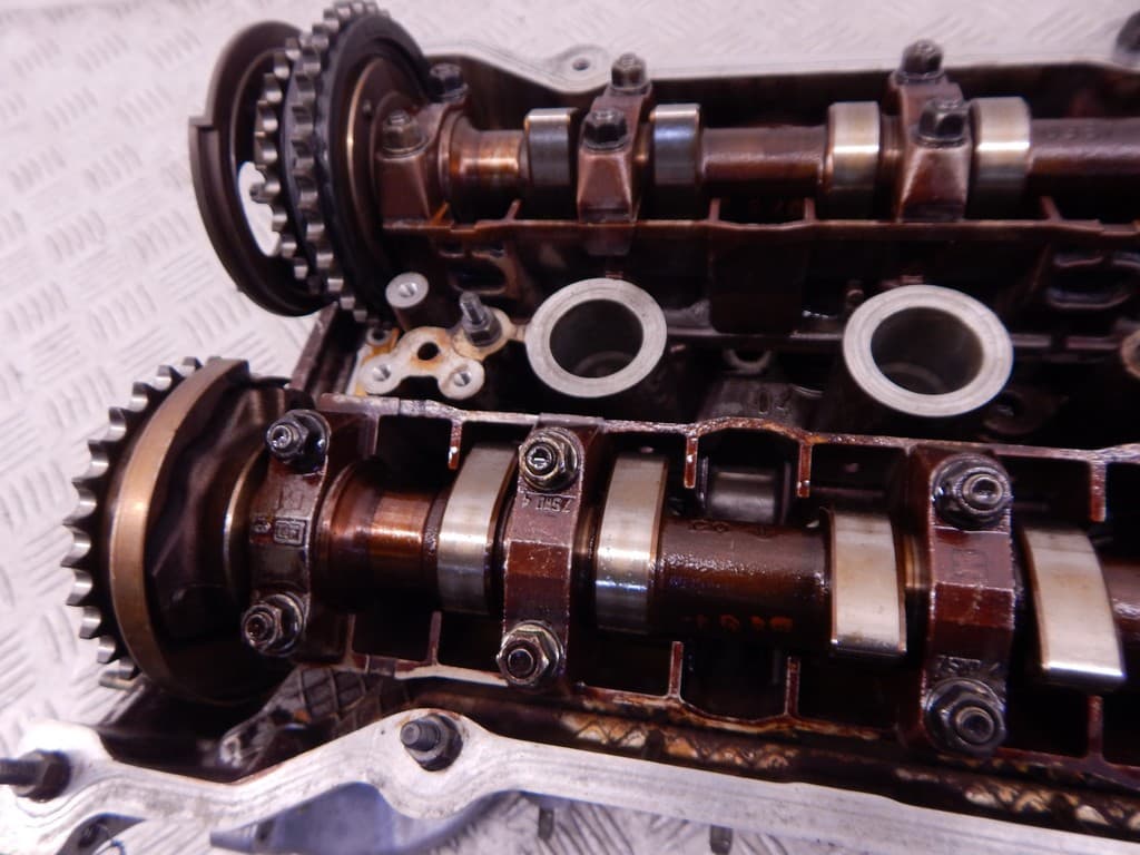 Головка блока цилиндров к BMW 5 E39 (95-00)