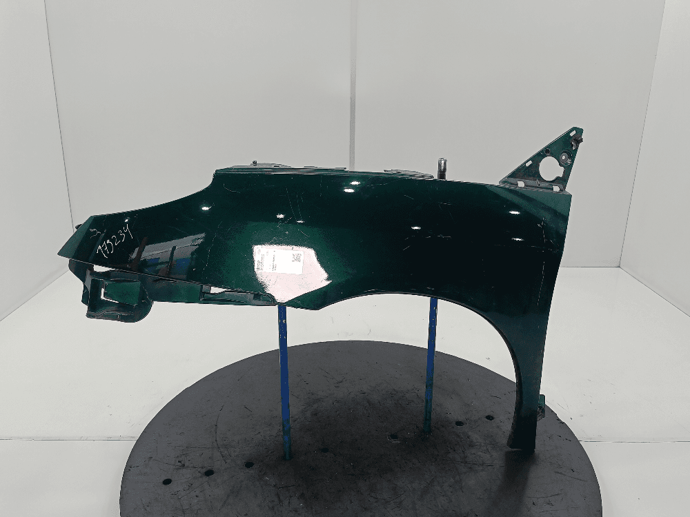 Крыло переднее левое к Citroen C8 1 (02-08)