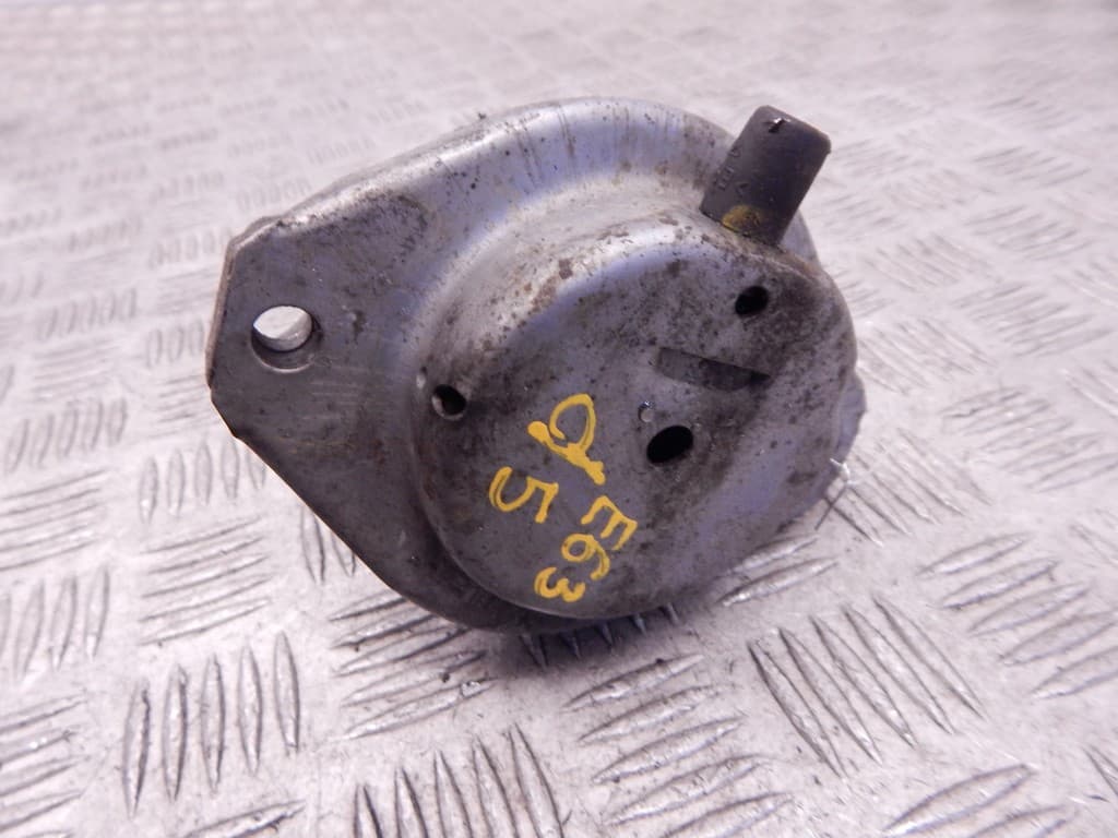 Подушка крепления двигателя к BMW 6 E63/E64 (03-07)