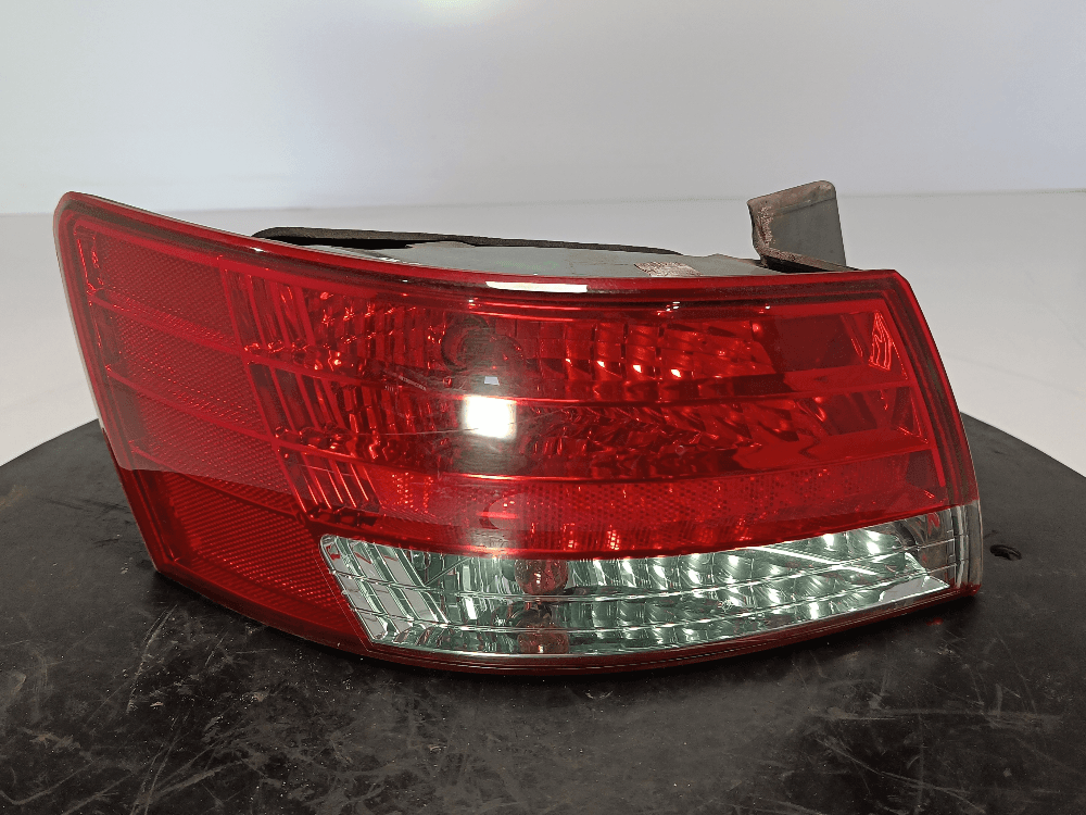 Фонарь задний левый к Hyundai Sonata 5 (04-07)