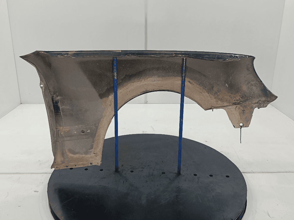 Крыло переднее левое к Mercedes E Class W210/S210 Рестайлинг (99-02)