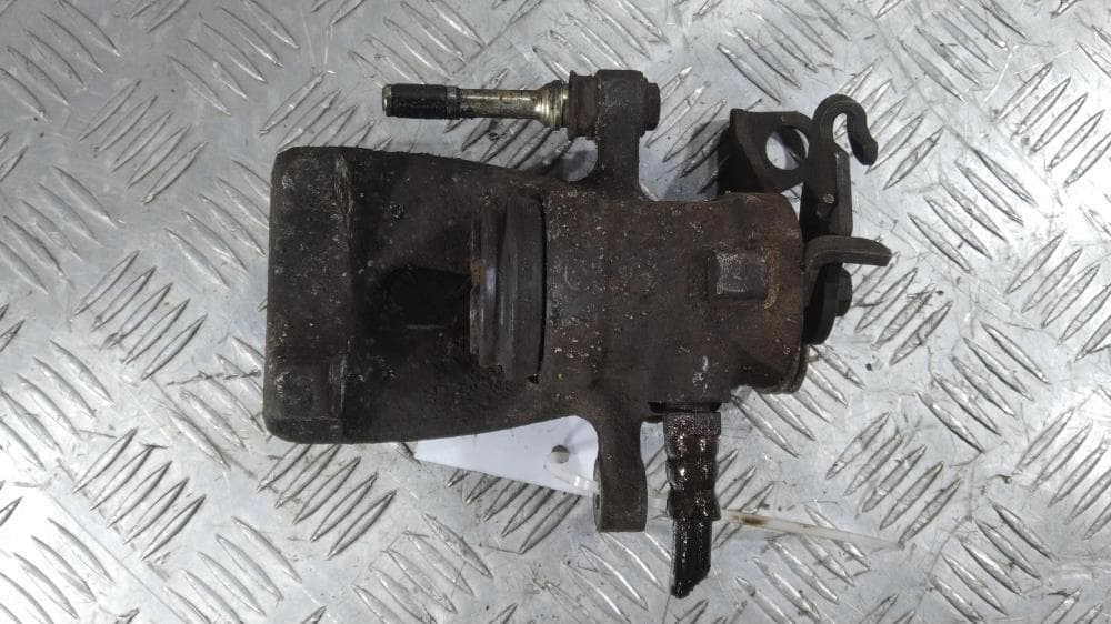 Суппорт задний правый к Alfa Romeo 156 (97-02)