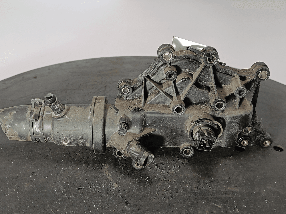 Корпус термостата к Renault Clio 2 Рестайлинг (01-03)