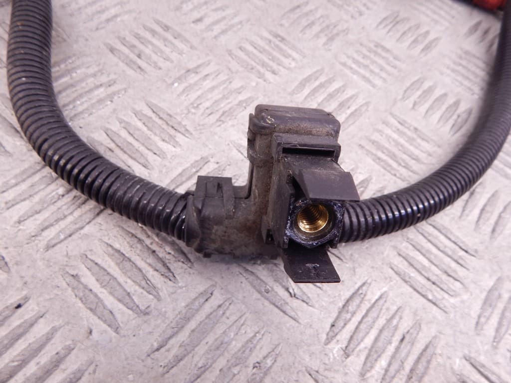 Провод стартера к BMW 5 E39 (95-00)