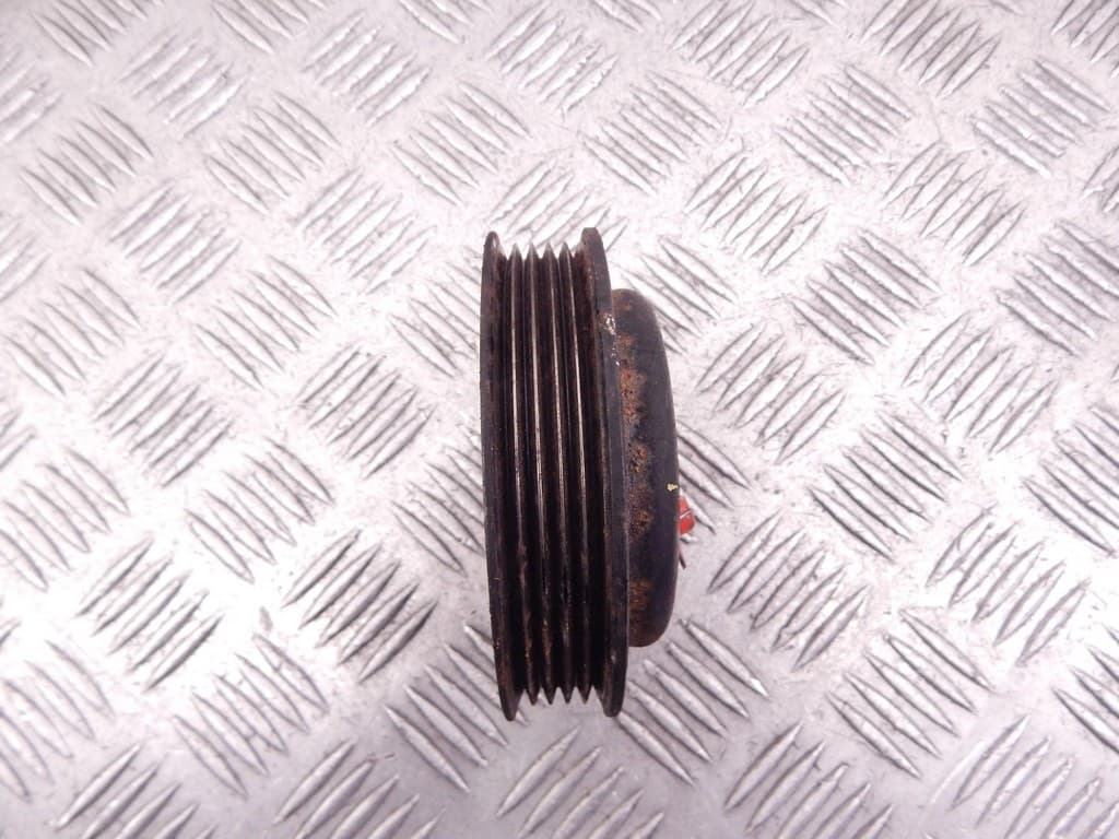 Шкив помпы к BMW 3 E36 (90-00)