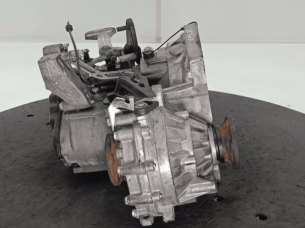 КПП механическая (МКПП) к Volkswagen Golf 5 (03-09)