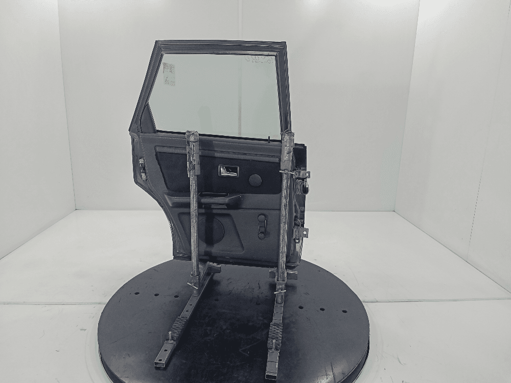 Дверь задняя левая к Audi 80 B4 (91-96)