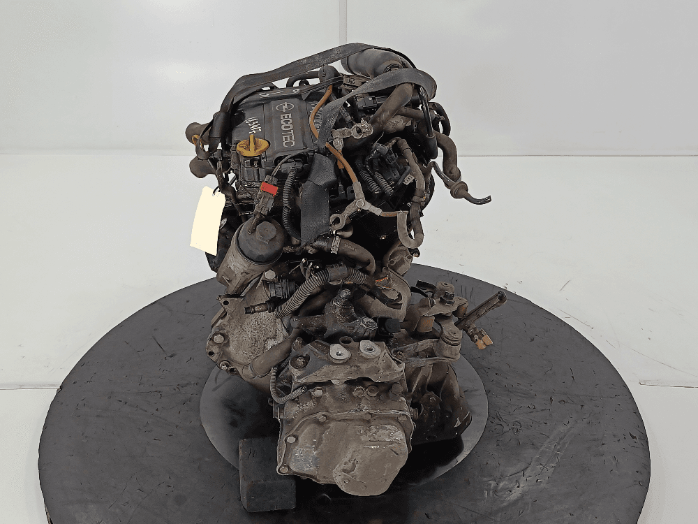Двигатель к Opel Corsa D (06-11)