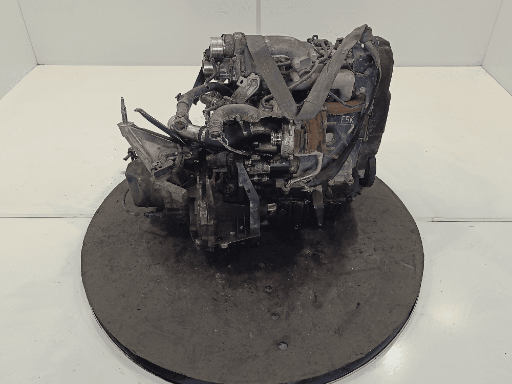 Двигатель к Renault Laguna 2 (01-05)