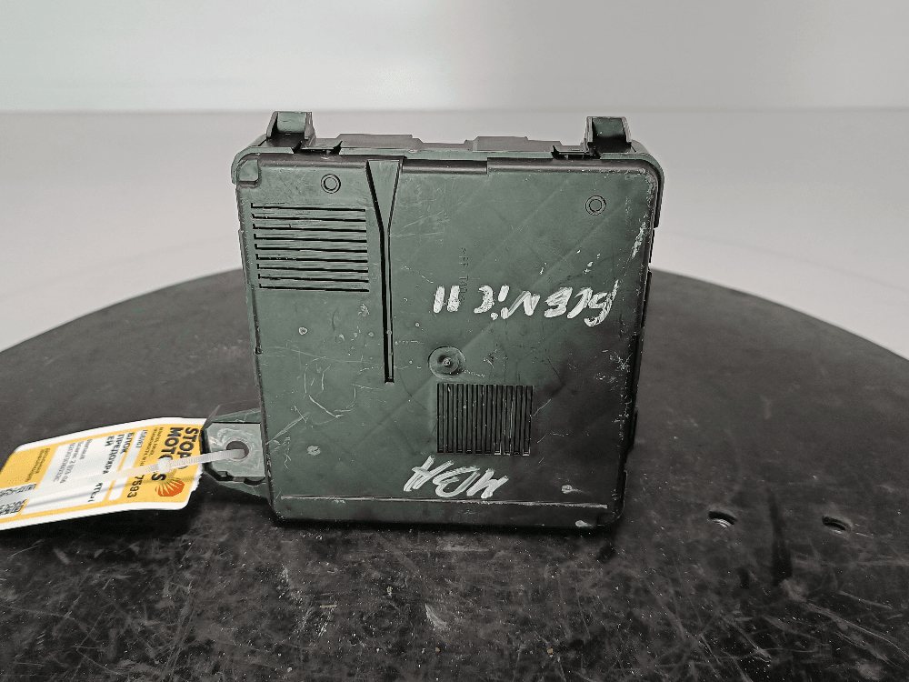 Блок предохранителей к Renault Scenic 2 (03-06)