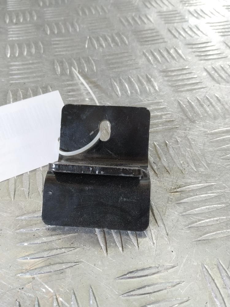 Кронштейн к Tesla Model X (15-21)