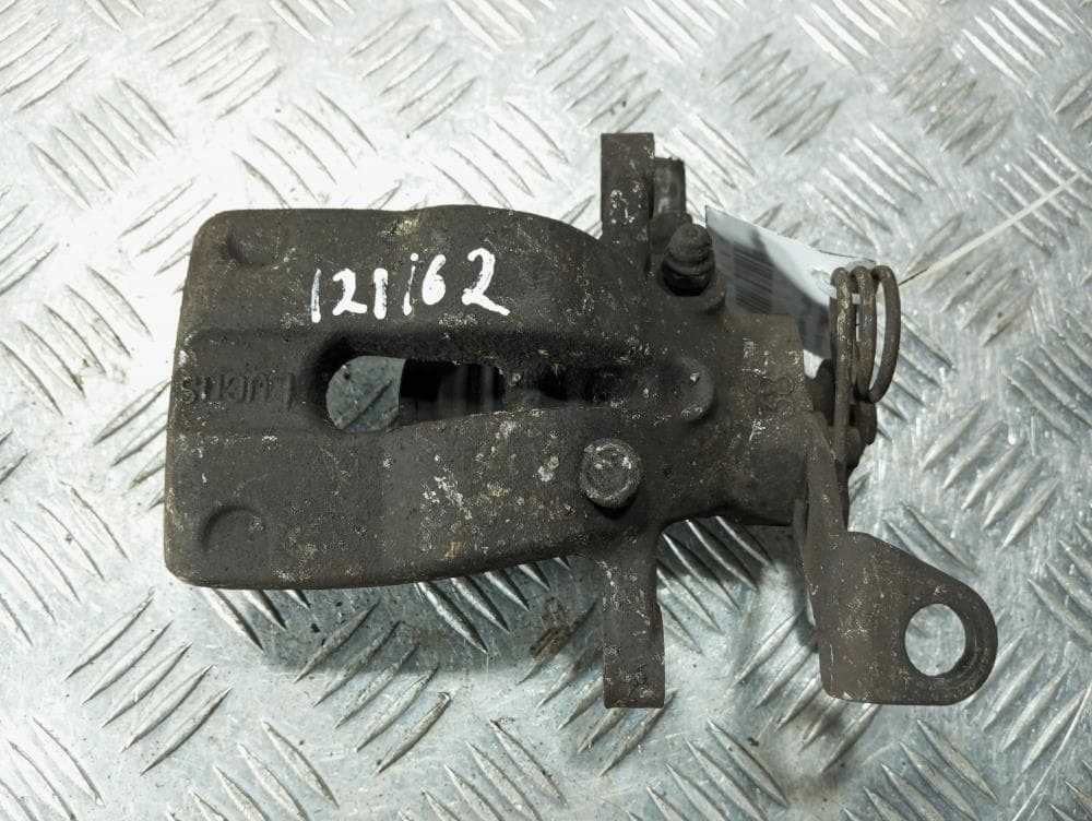 Суппорт задний правый к Alfa Romeo 147 (00-04)