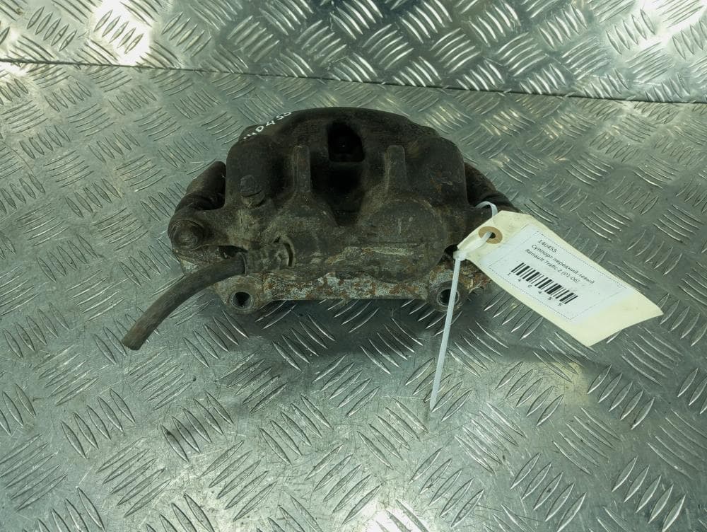 Суппорт передний левый к Renault Trafic 2 (01-06)