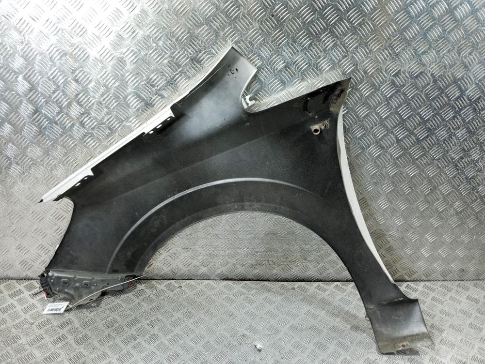 Крыло переднее правое к Opel Zafira B (05-10)