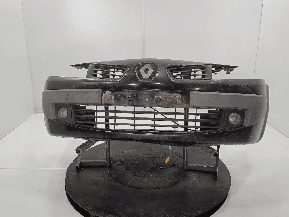 Бампер передний к Renault Megane 2 (02-06)