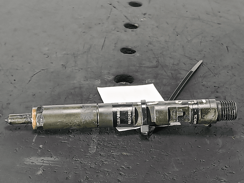 Форсунка к Renault Clio 3 (05-09)