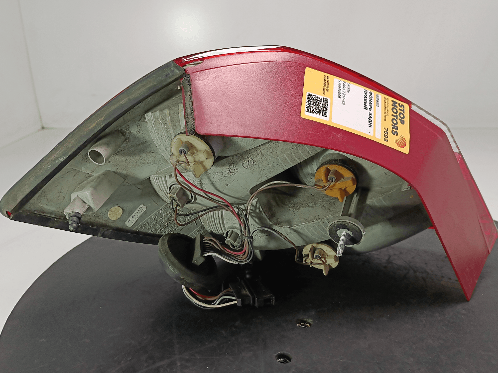 Фонарь задний правый к Skoda Fabia 2 (07-10)