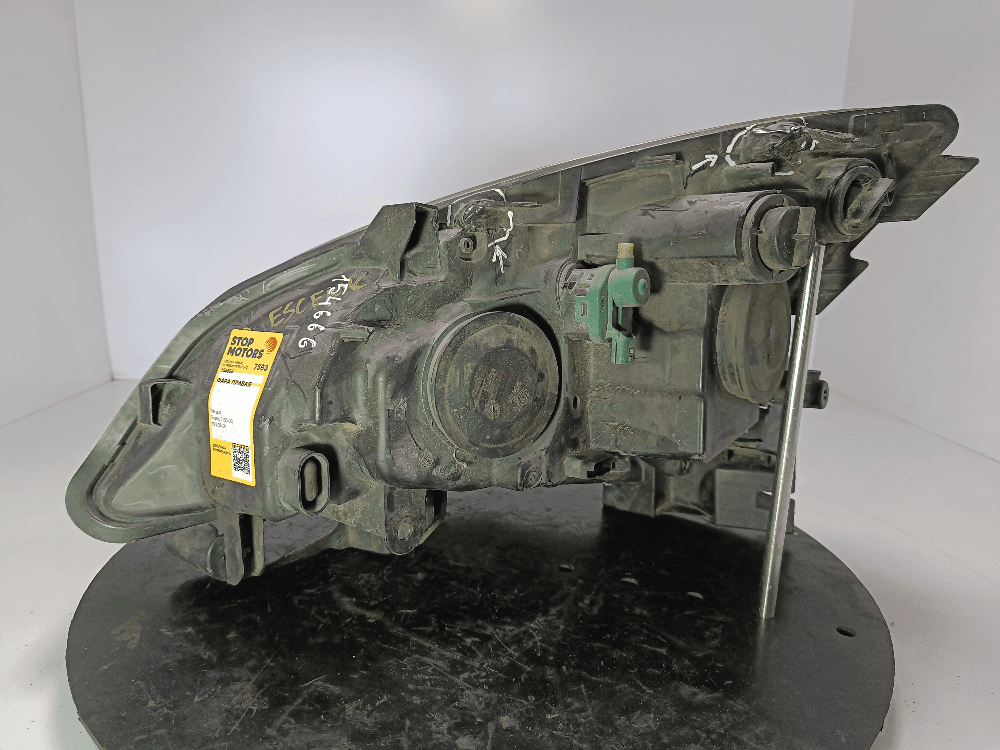 Фара правая к Renault Scenic 2 (03-06)