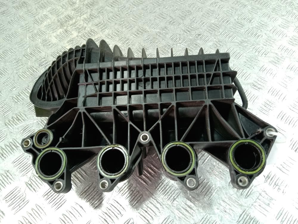 Коллектор впускной к Volkswagen Golf 6 (08-15)