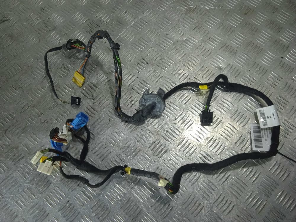 Проводка двери к Mercedes S W221 Рестайлинг (09-13)