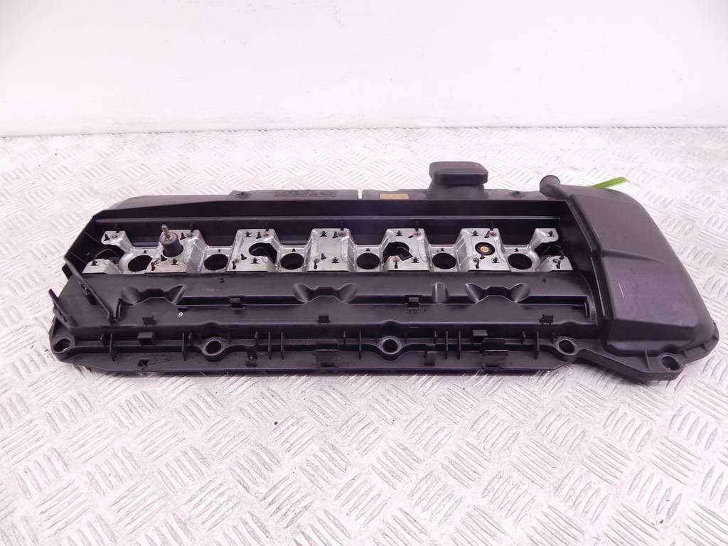 Клапанная крышка к BMW 5 E39 (95-00)