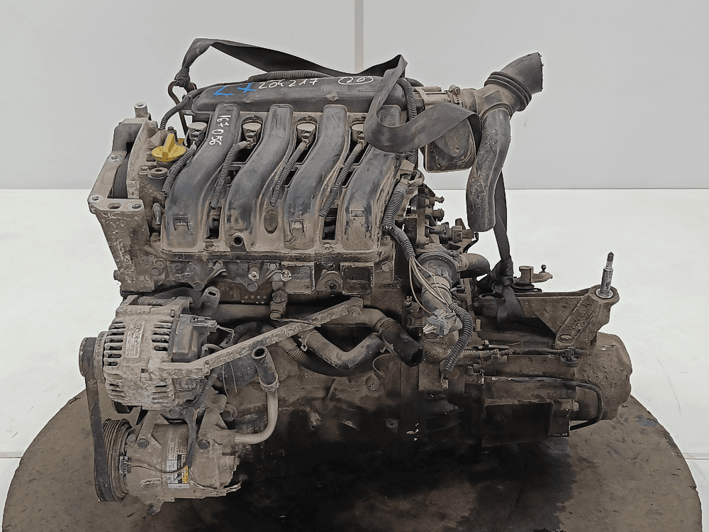 Двигатель к Renault Scenic 2 (03-06)