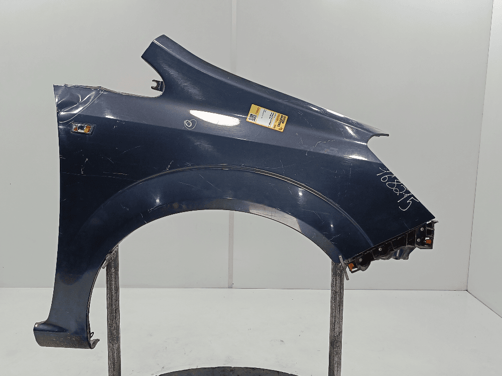 Крыло переднее правое к Opel Zafira B (05-10)