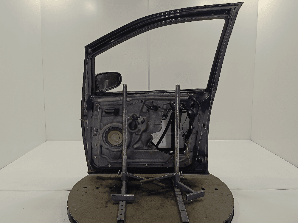 Дверь передняя правая к Volkswagen Sharan 1 (95-00)