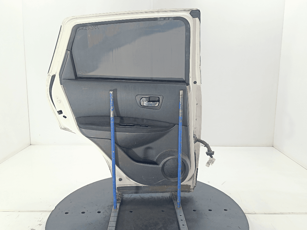 Дверь задняя левая к Nissan  Qashqai 1 (07-10)